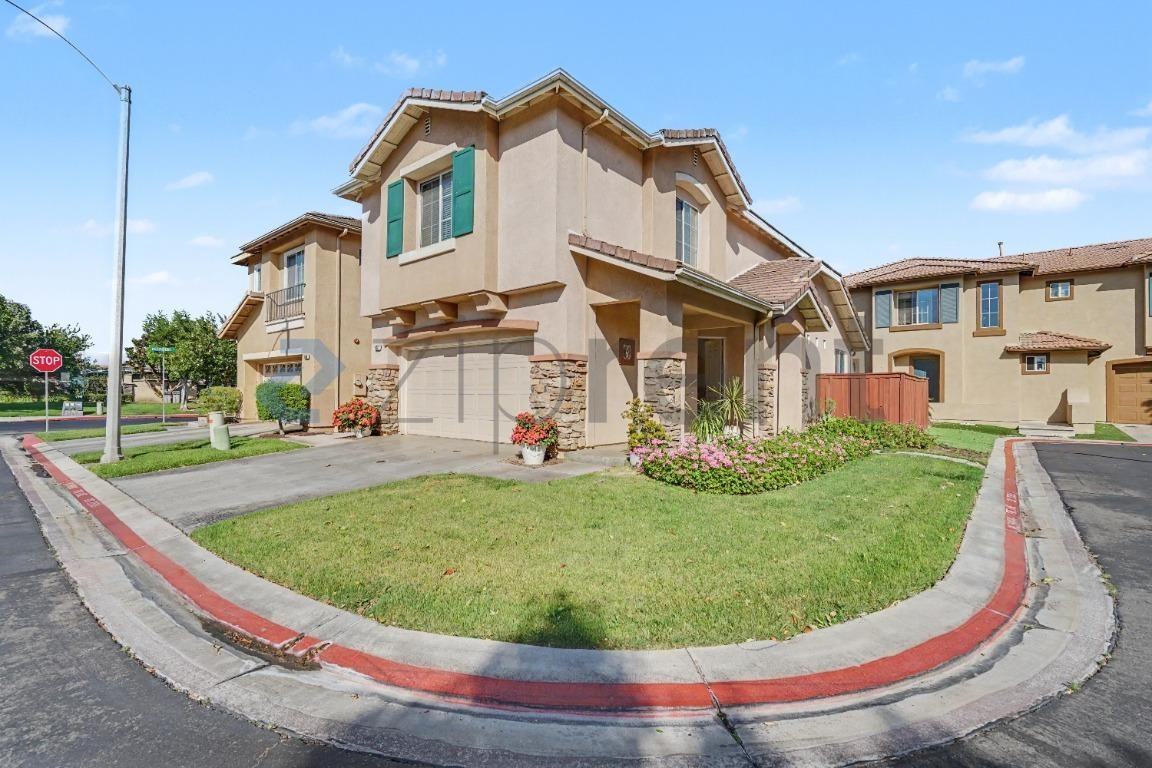 11377 Brookglen Ct - Photo 2 of 31
