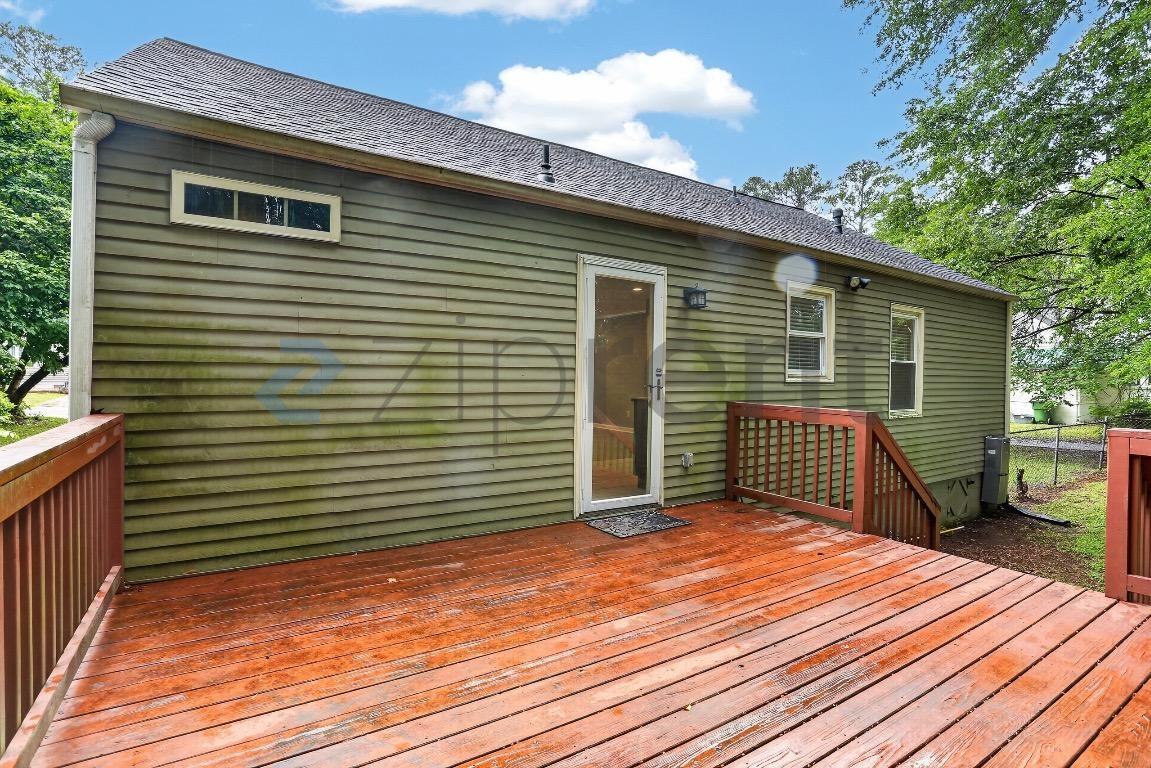 1404 Lockwood Dr Sw - Photo 6 of 32