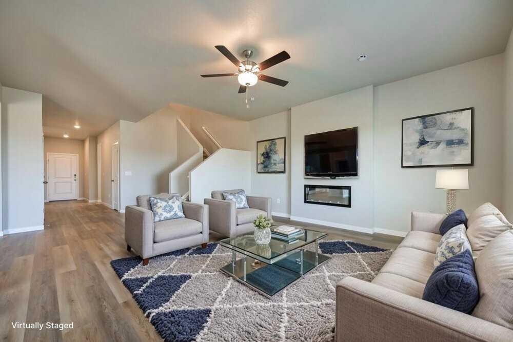 2135 Alyssa St - Photo 4 of 20