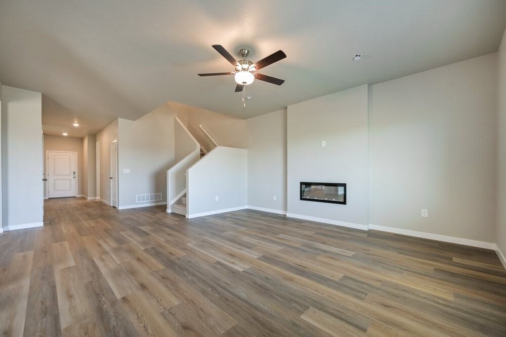 2135 Alyssa St - Photo 5 of 20