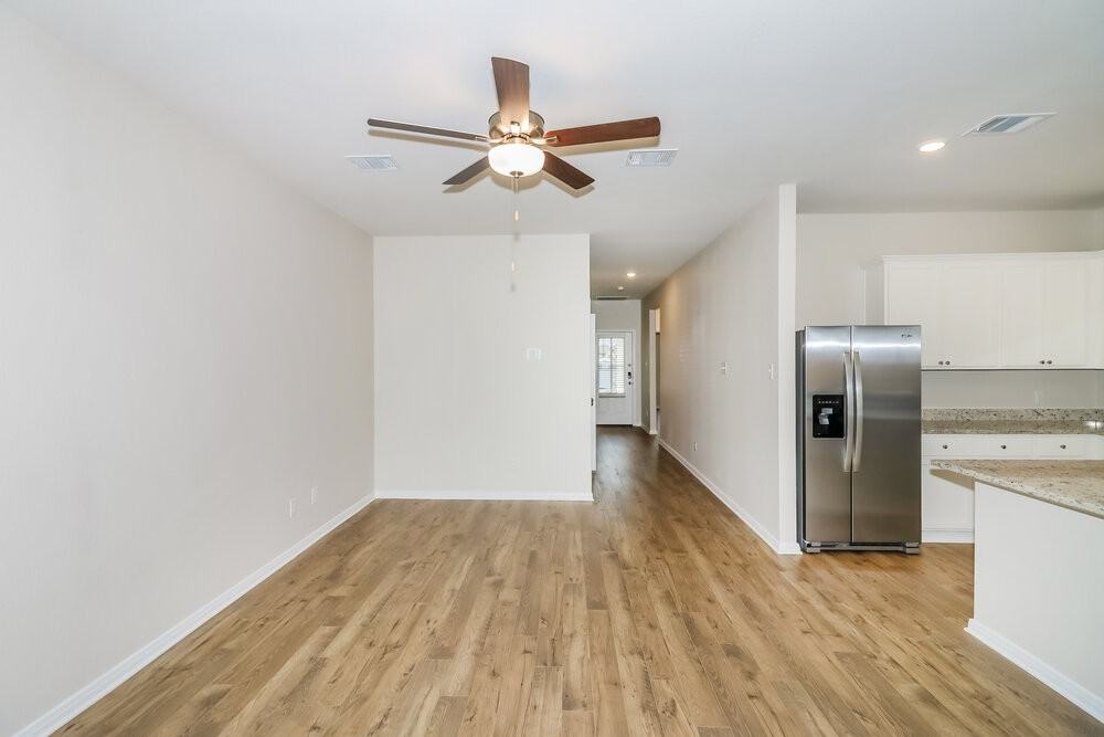 7611 Tipton Meadow Way - Photo 3 of 19