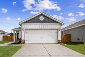 featured image of 15663 Plum Brook Dr