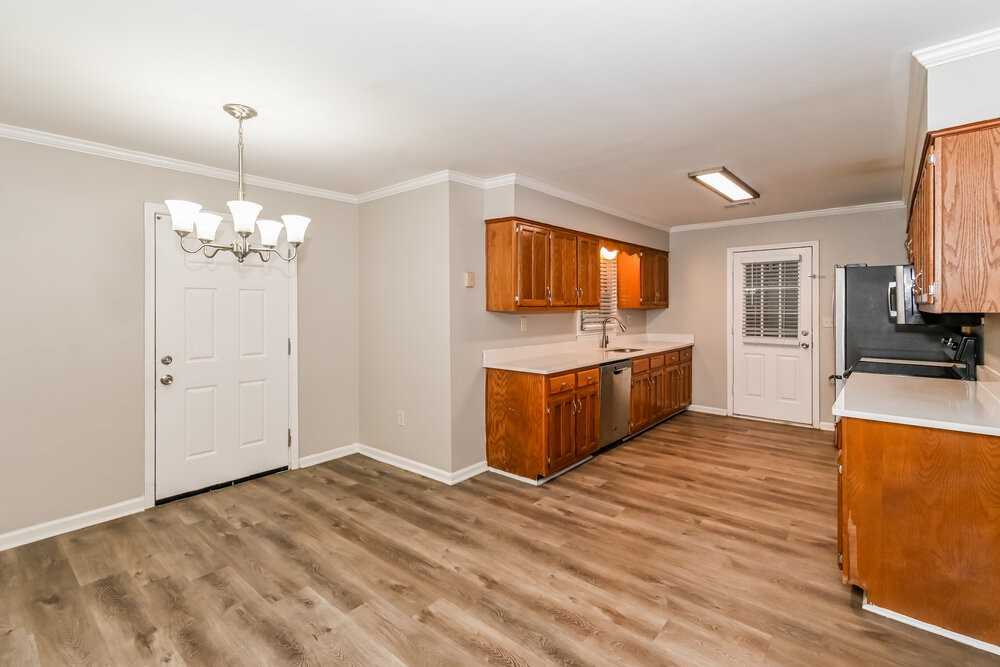 861 White Pine Dr - Photo 7 of 17