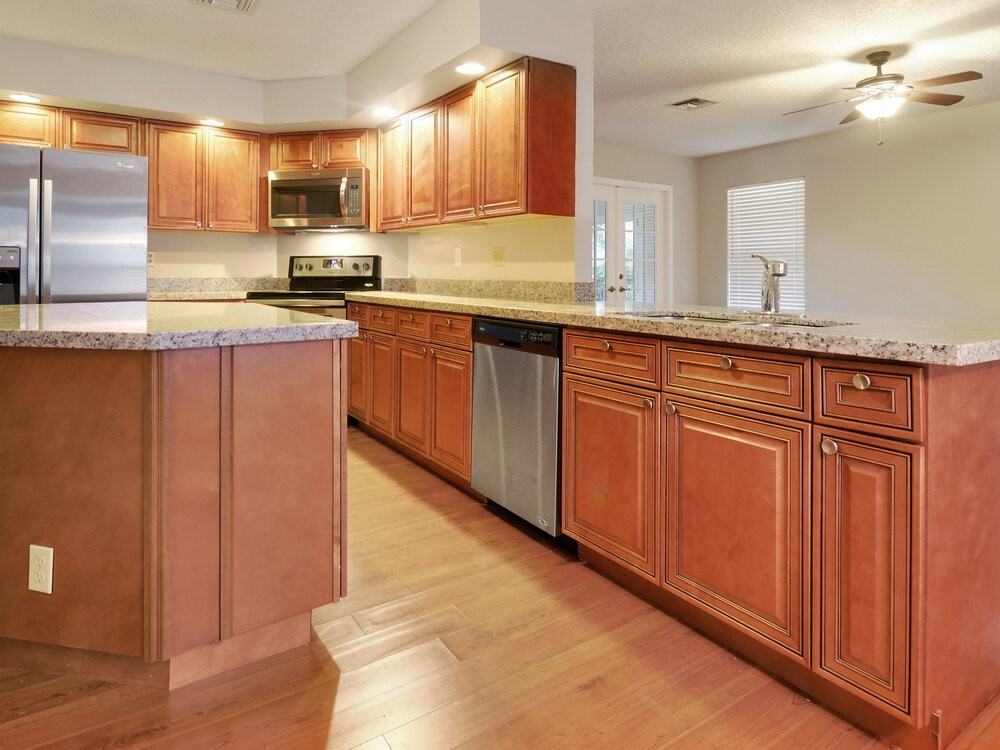 13515 Northumberland Cir - Photo 4 of 15