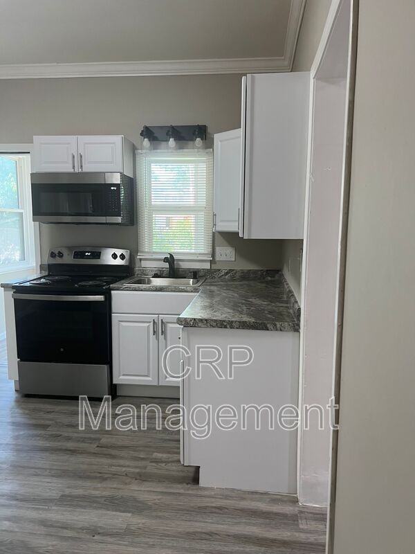 5318 Quincy St - Photo 3 of 30