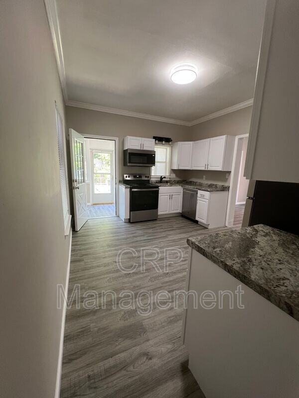 5318 Quincy St - Photo 6 of 30