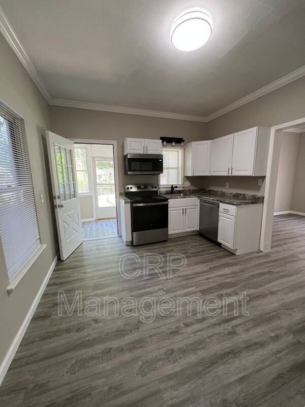 5318 Quincy St - Photo 7 of 30