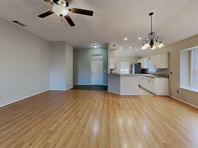7581 Lancelot Rd - Photo 4 of 18
