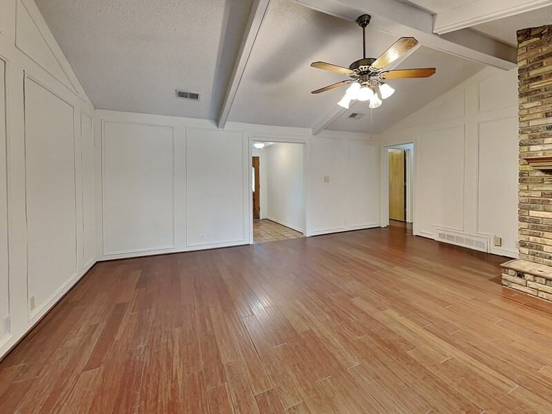205 Woodpark Ln - Photo 3 of 22