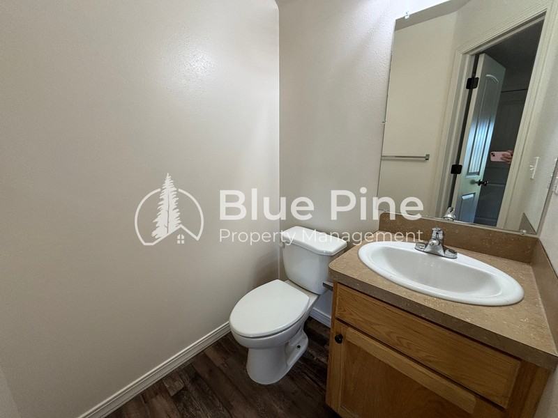 1512 N Stevens Dr #C - Photo 5 of 16