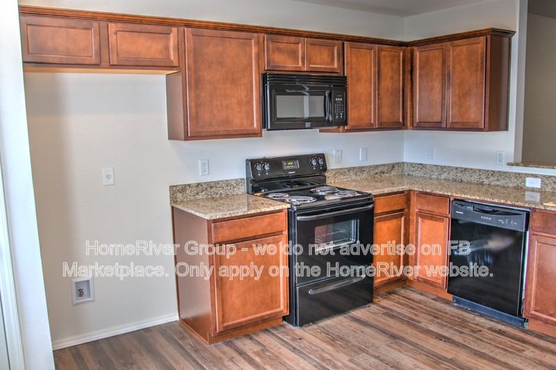 6060 E 147th Pl S - Photo 4 of 30