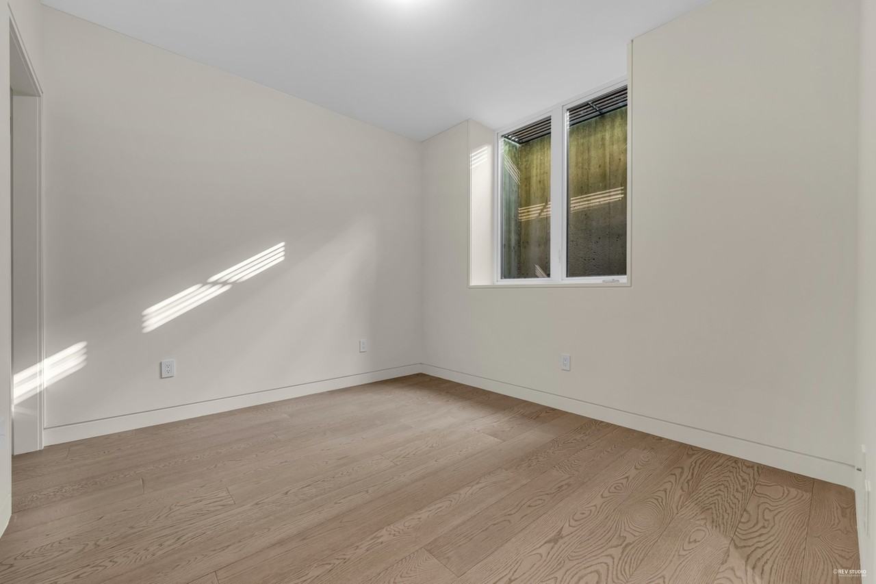4465 Wallace Street - Photo 12