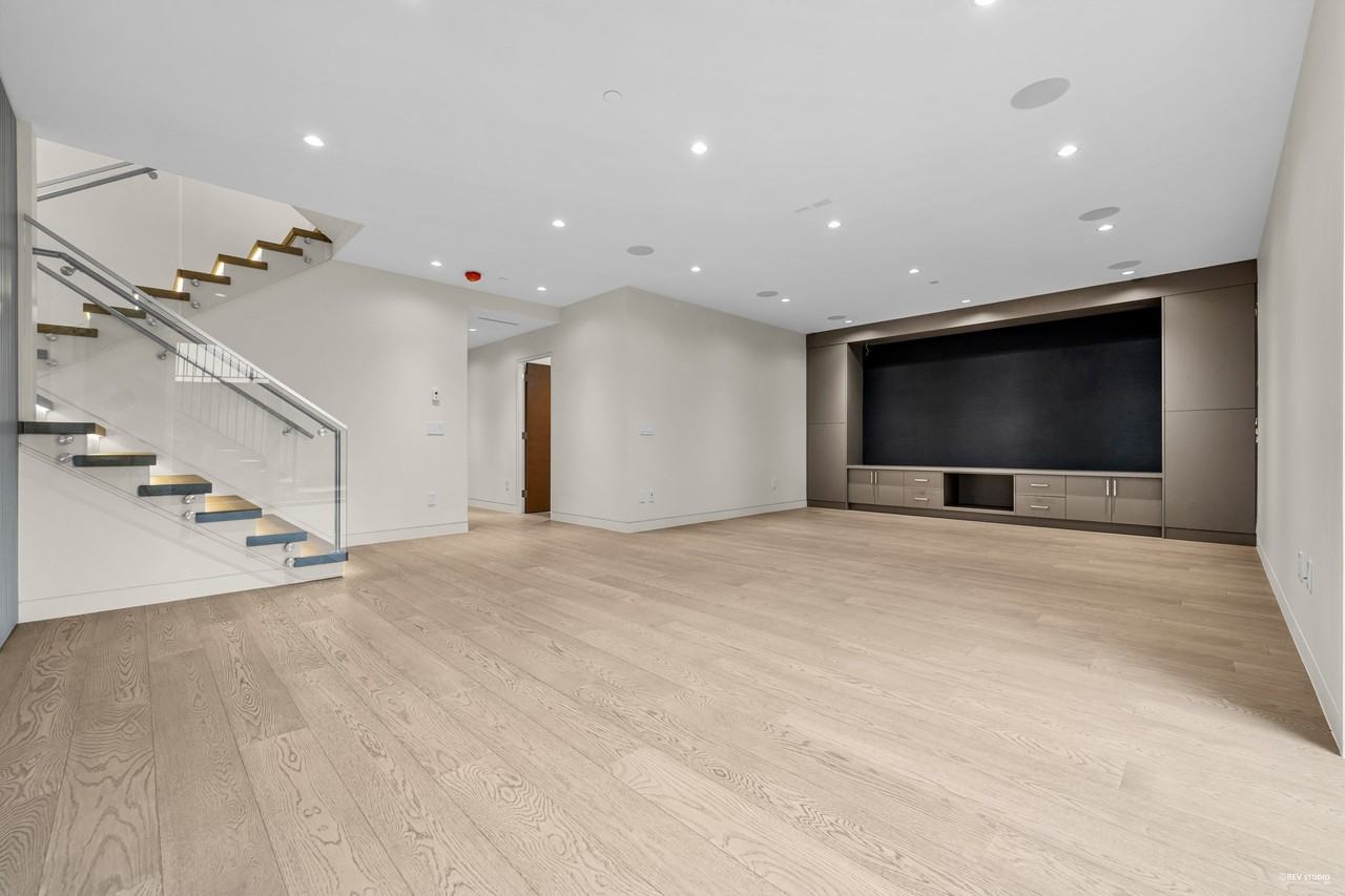 4465 Wallace Street - Photo 33