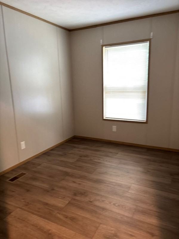 3506 Boxwood Ln - Photo 2 of 16
