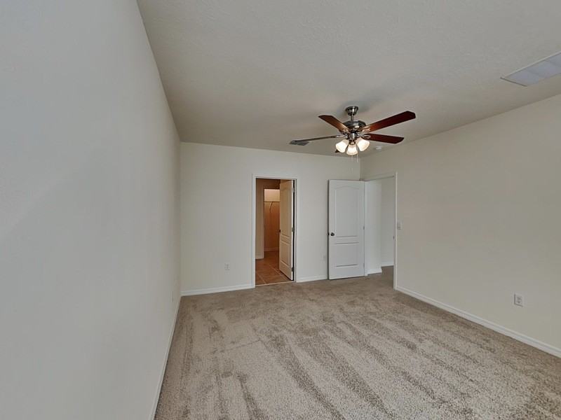 1004 Brooklet Dr - Photo 7 of 17