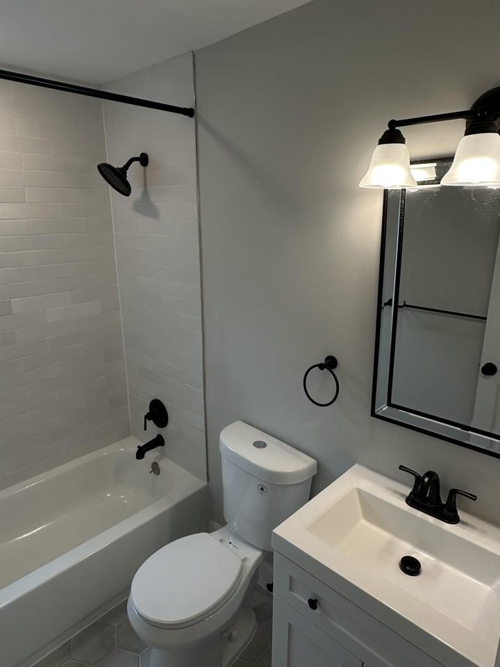 417 Boulevard - 9 #9 - Photo 4 of 8