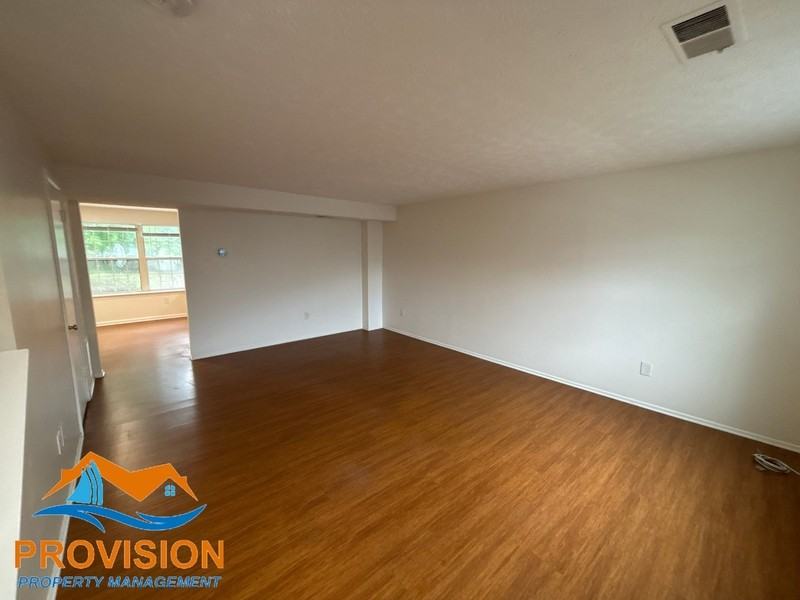 6459 Grafton Garth Ct - Photo 2 of 19