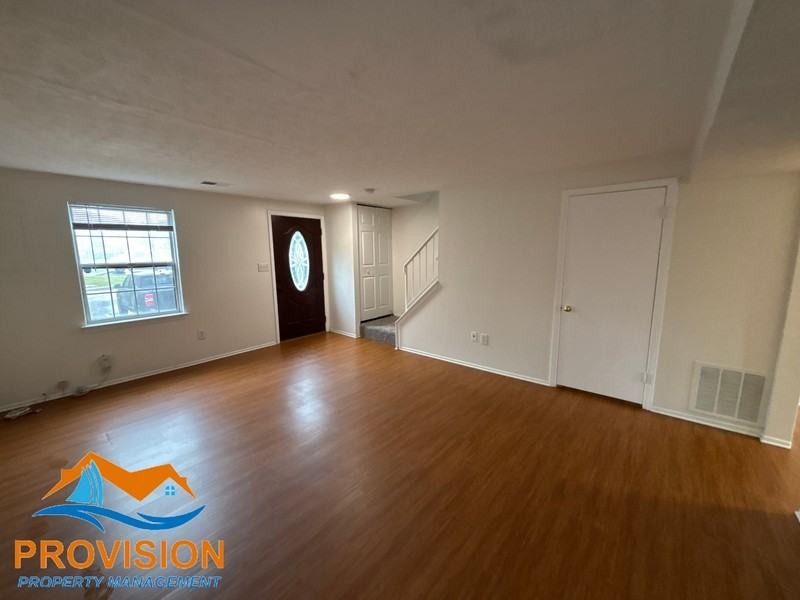 6459 Grafton Garth Ct - Photo 4 of 19
