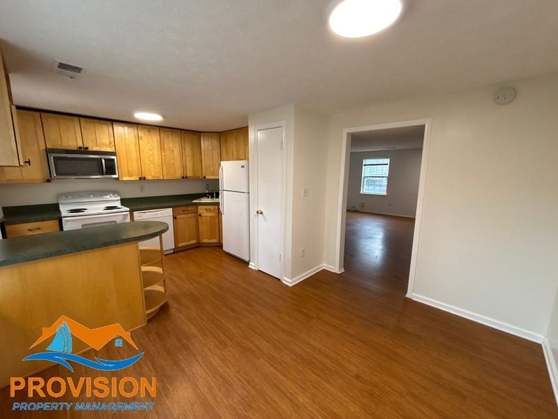 6459 Grafton Garth Ct - Photo 6 of 19
