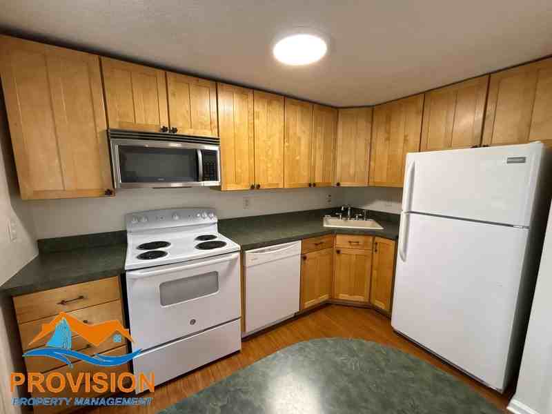 6459 Grafton Garth Ct - Photo 7 of 19