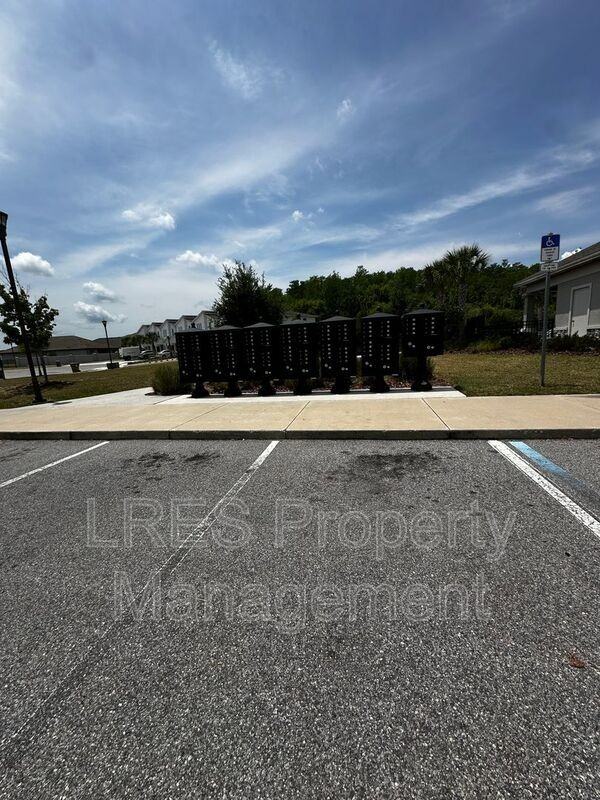 3421 Beau Rd - Photo 5 of 48