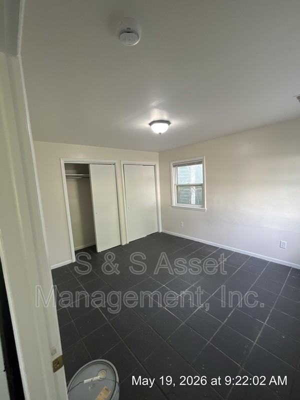 324 S Magnolia Ave - Photo 6 of 8