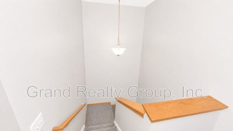 12700 W Wakefield Dr - Photo 6 of 15