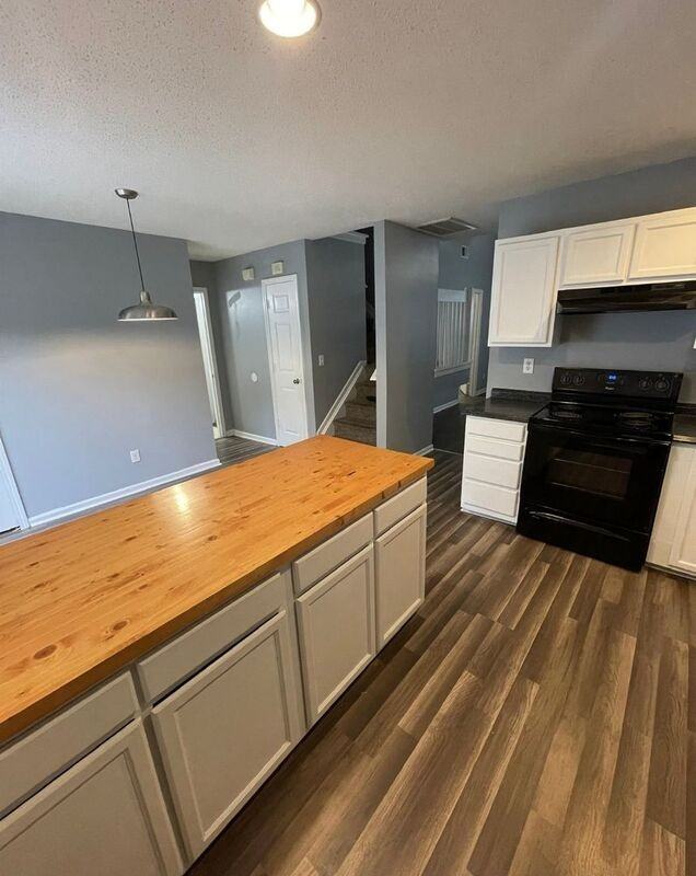 1870 Birch Heights Ct - Photo 4 of 10