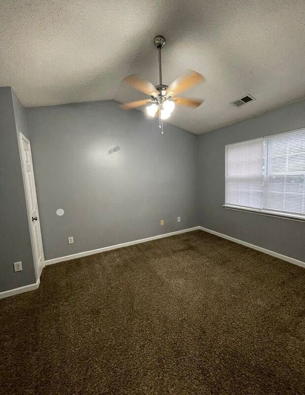 1870 Birch Heights Ct - Photo 6 of 10