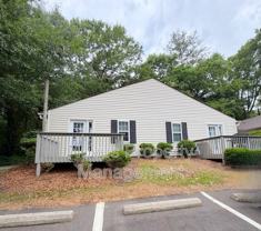 155 Bowen St #7 - Photo 1 of 1