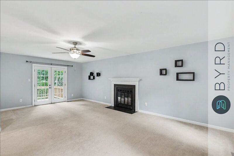 4743 Fordham Rd - Photo 5 of 42