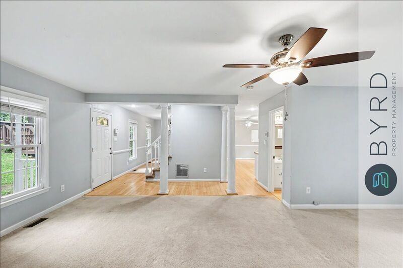 4743 Fordham Rd - Photo 6 of 42