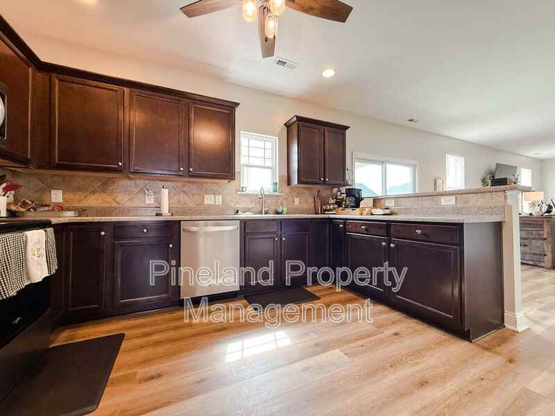 3935 Standardbred Dr - Photo 6 of 22