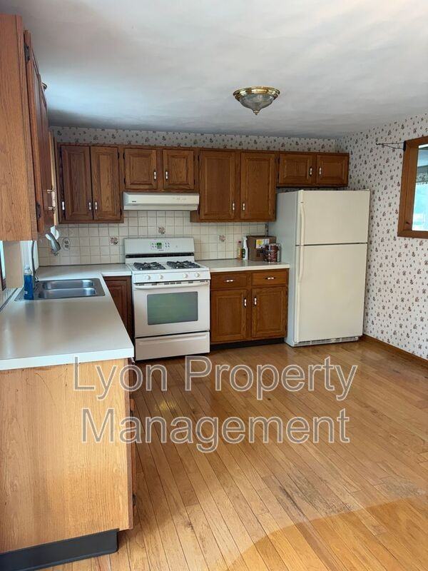 5 Moccasin Dr - Photo 5 of 16