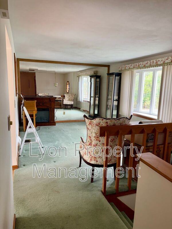 5 Moccasin Dr - Photo 6 of 16