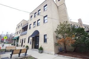 featured image of 730 Judson Ave #13