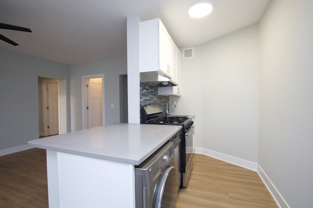 730 Judson Ave #13 - Photo 3 of 17