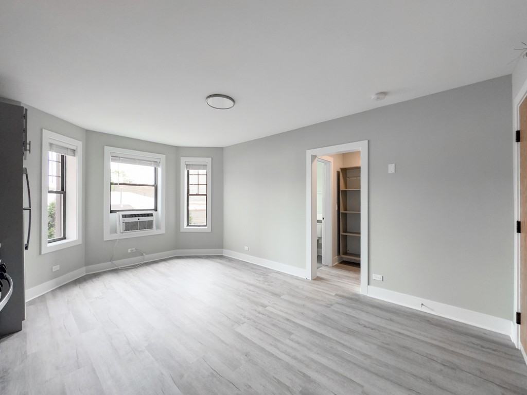 373 Hazel Ave #8B - Photo 7 of 19
