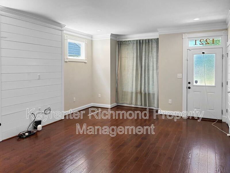 1221 N 26th St - Photo 2 of 23