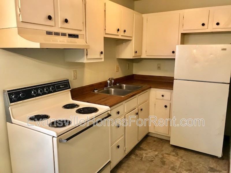 6515 Uebelhack Rd - Photo 5 of 7