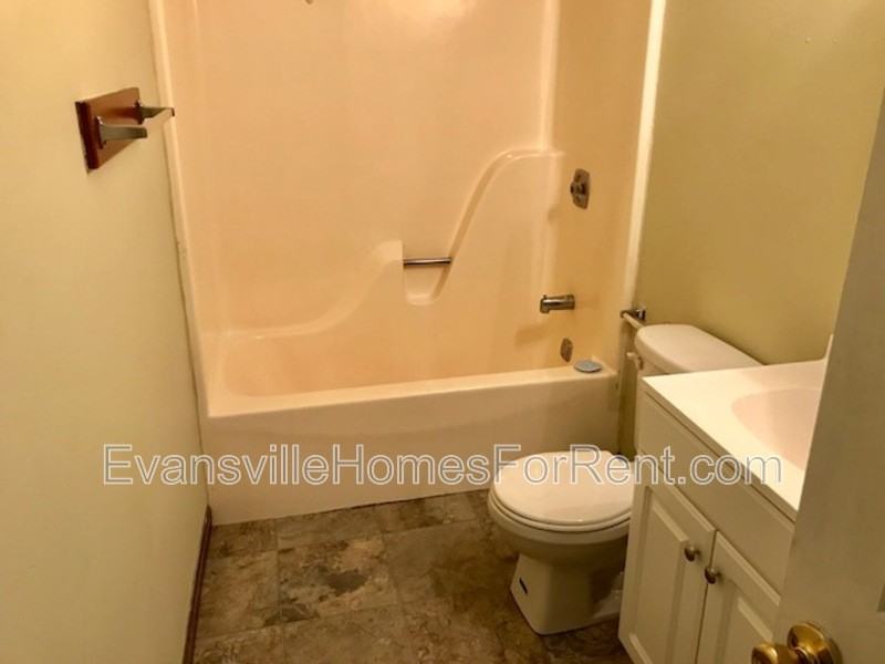 6515 Uebelhack Rd - Photo 6 of 7