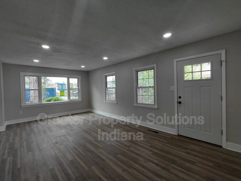 6411 Ohio Ave - Photo 2 of 9