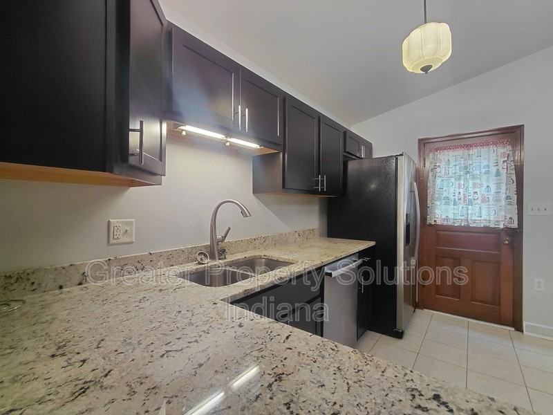 2312 W 65th Ave - Photo 4 of 9