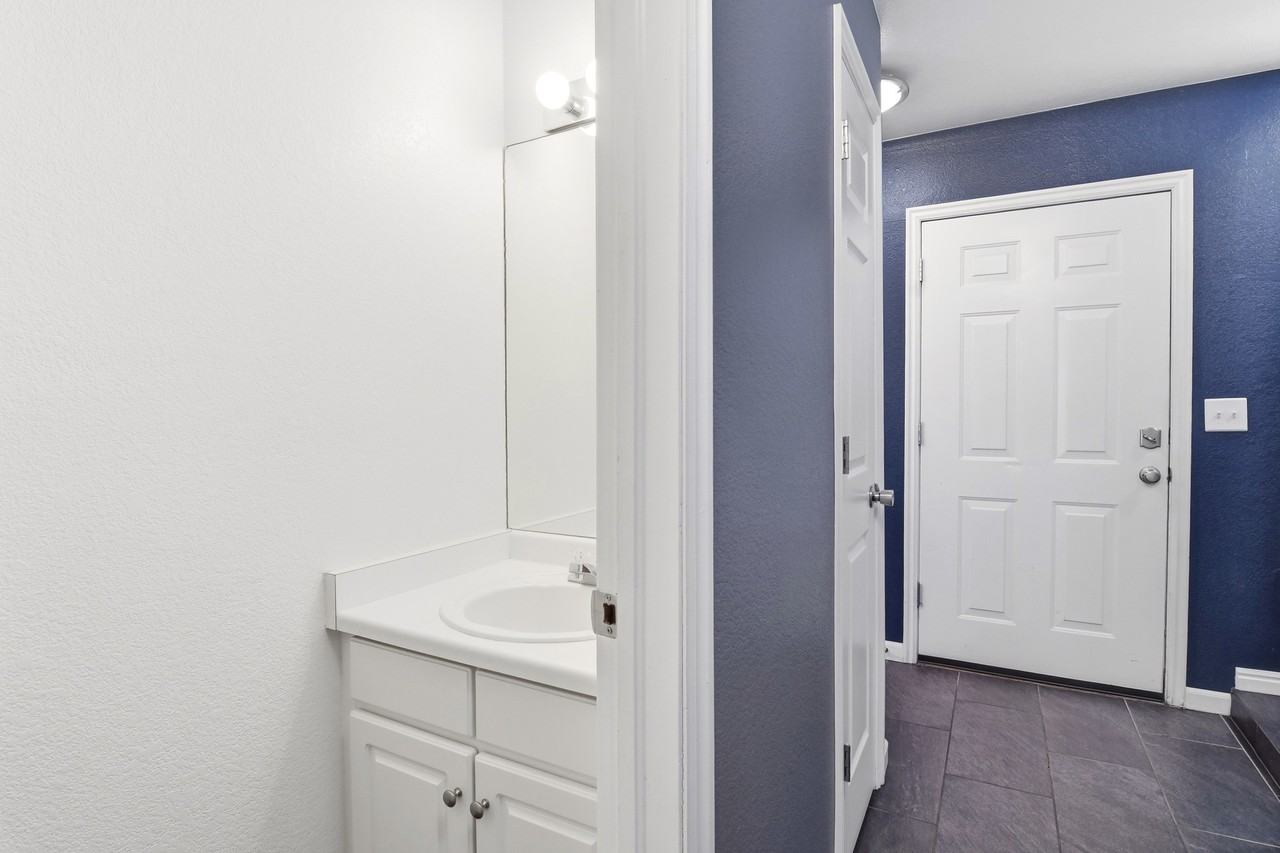 1221 Warrior Way #1 - Photo 3 of 19