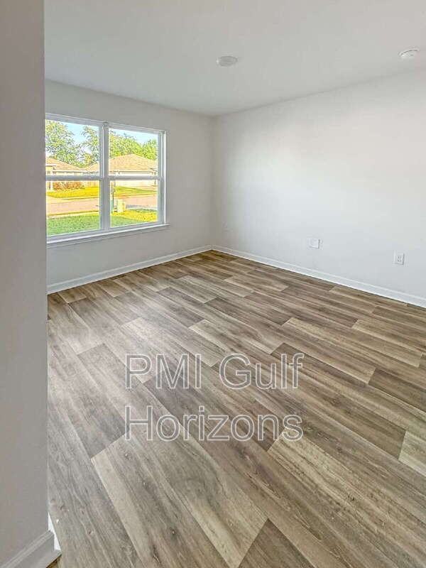 7469 Steeplechase Blvd - Photo 3 of 17