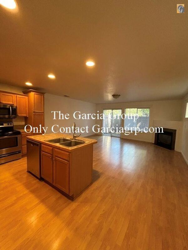 12625 Se Division St #B - Photo 2 of 19