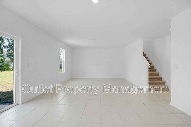 1386 Inkberry Cir - Photo 6 of 22