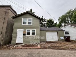 featured image of 3018 Tytus Ave #REAR