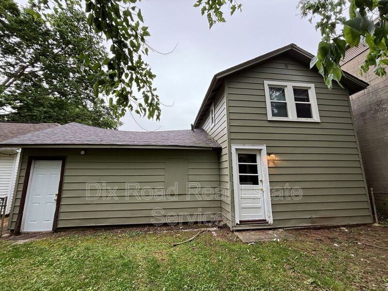 3018 Tytus Ave #REAR - Photo 4 of 16