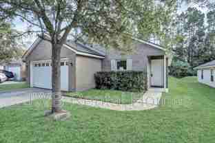 8518 Maple St - Photo 1 of 1